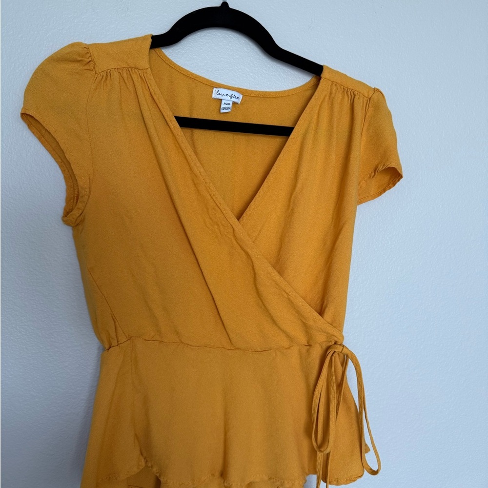 Women’s Mustard Wrap Top